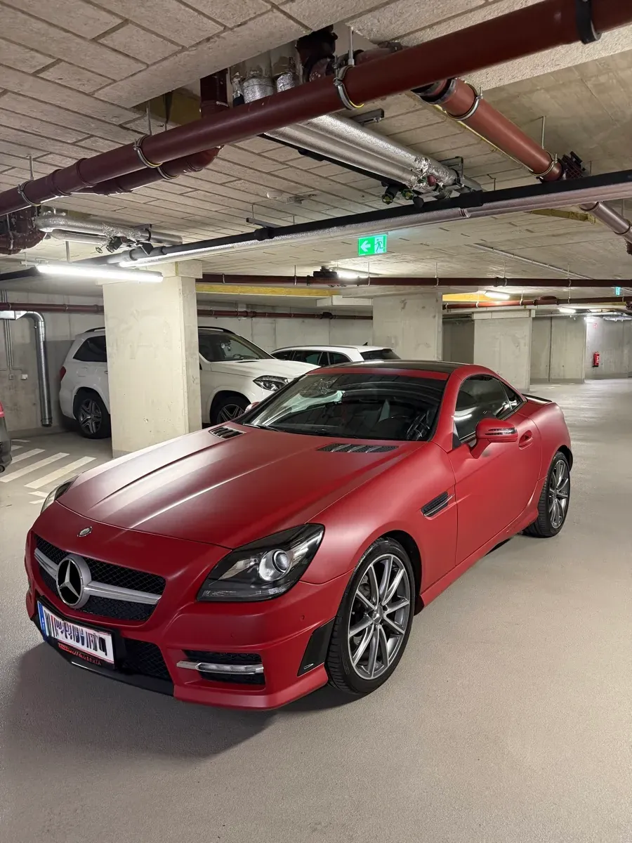 Mercedes-Benz Slk-Class 2011 photo 2