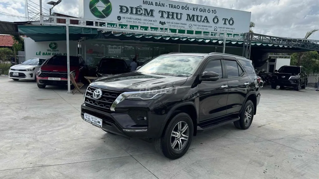 Toyota Fortuner 2020 photo 5
