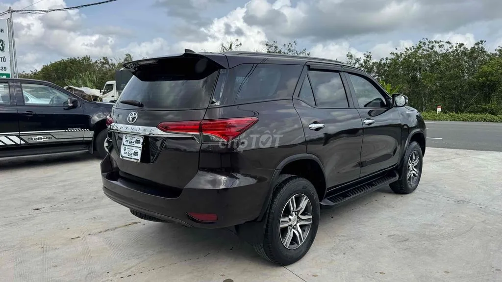 Toyota Fortuner 2020 photo 3