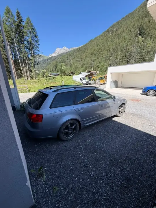 Audi A4 2007 photo 2