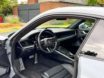 Porsche 911 2023 photo 3