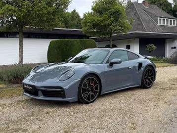 Porsche 911 2023 photo 2