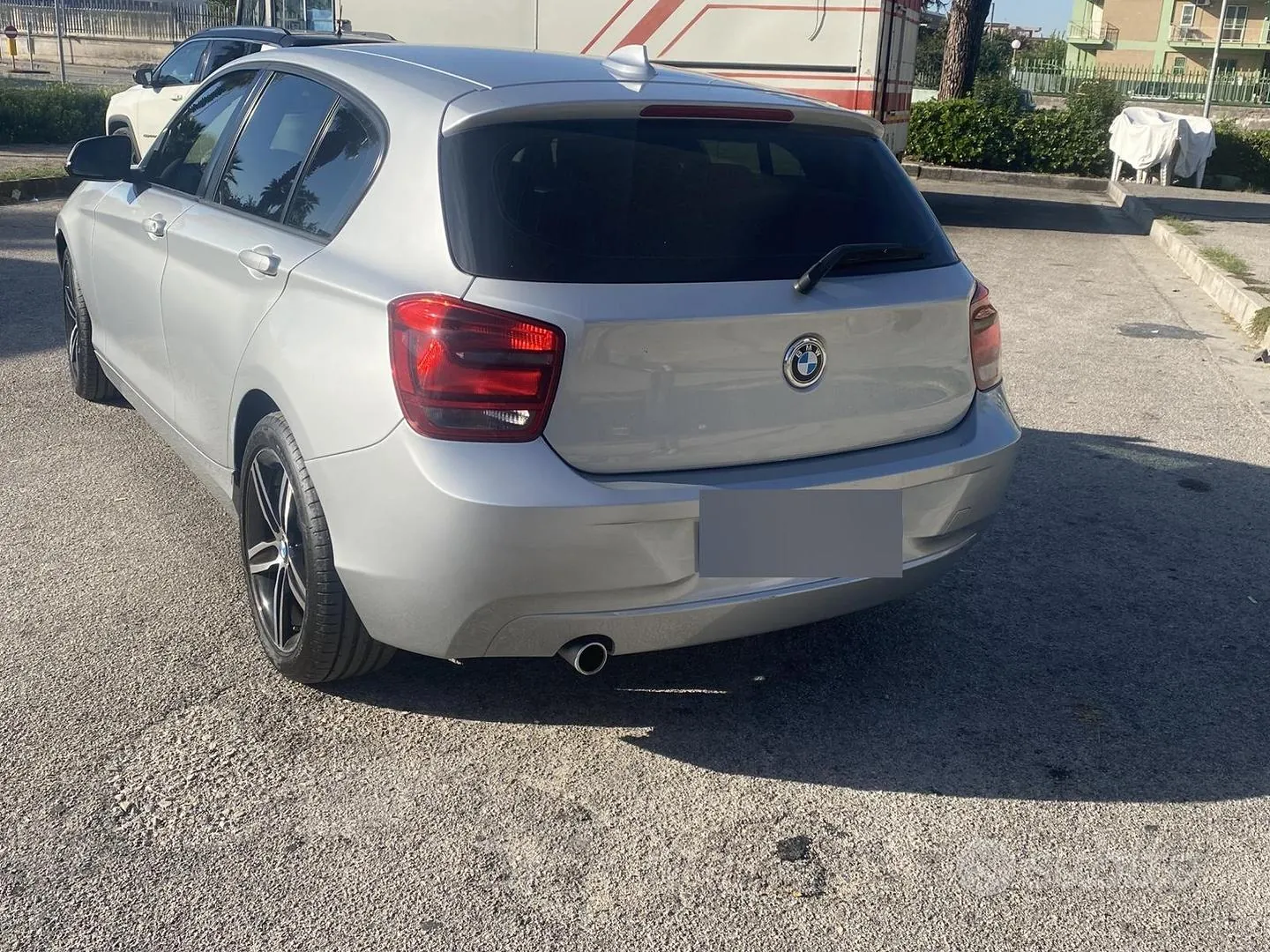 BMW 1 Series 2012 photo 2