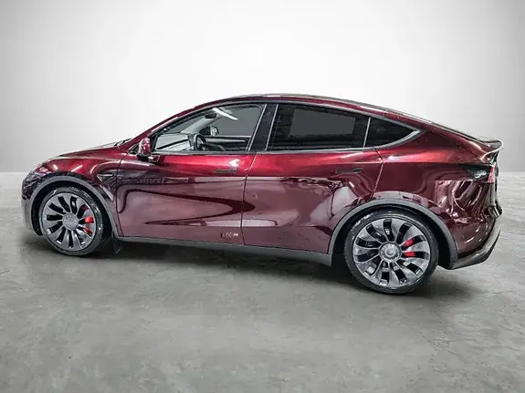 Tesla Model Y 2023 photo 2