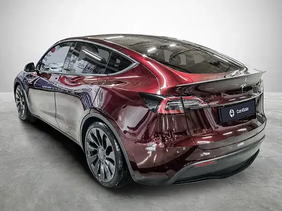Tesla Model Y 2023 photo 3