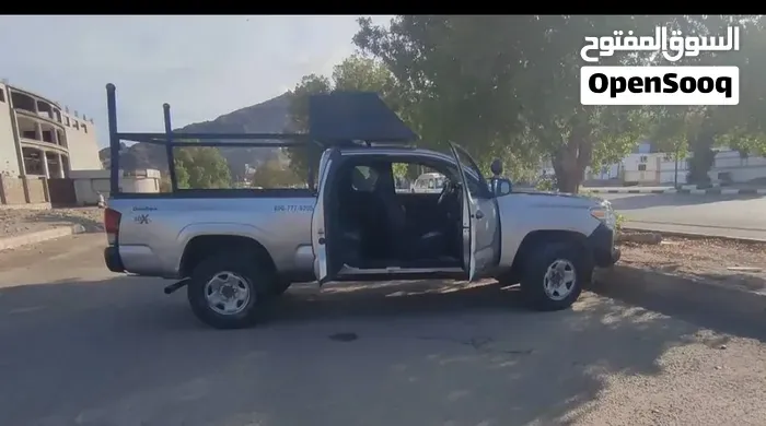 Toyota Tacoma 2017 photo 2