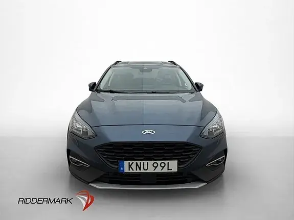 Ford Focus 2022 photo 2