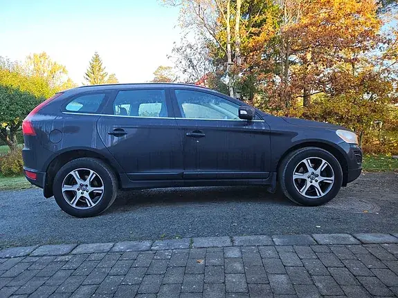 Volvo Xc60 2013 photo 2