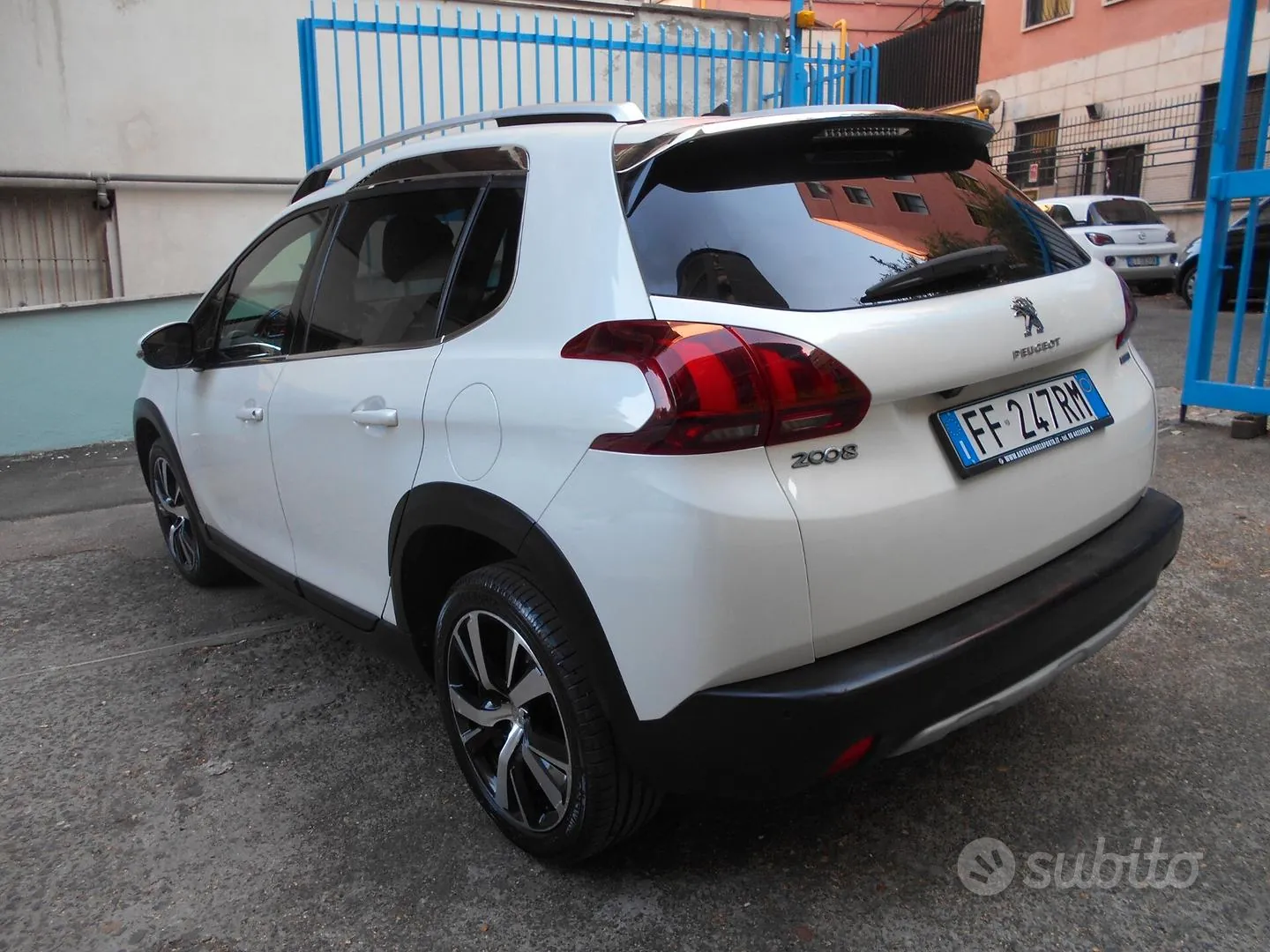 Peugeot 2008 2016 photo 4
