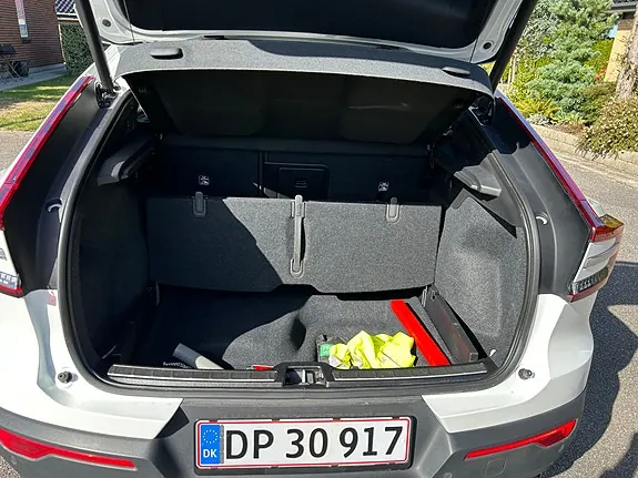 Volvo C40 2023 photo 5