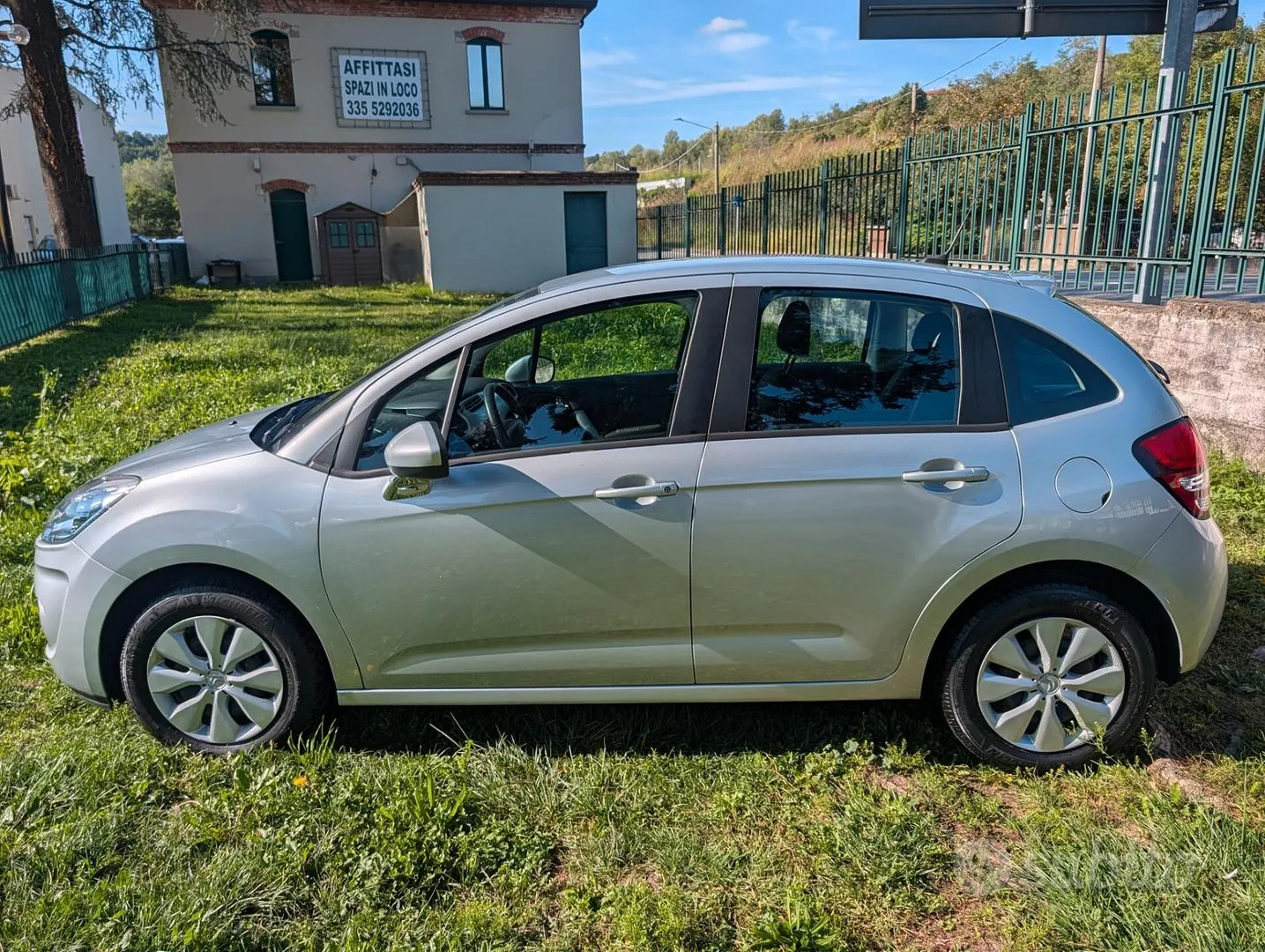 Citroen C3 2011 photo 4