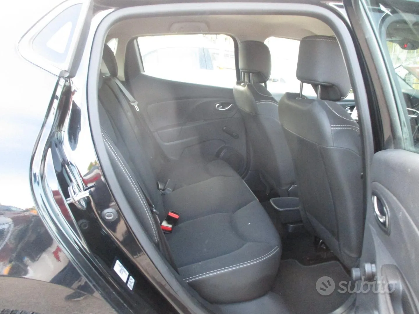 Renault Clio 2015 photo 5