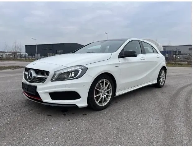 Mercedes-Benz A-Class 2014 photo 2