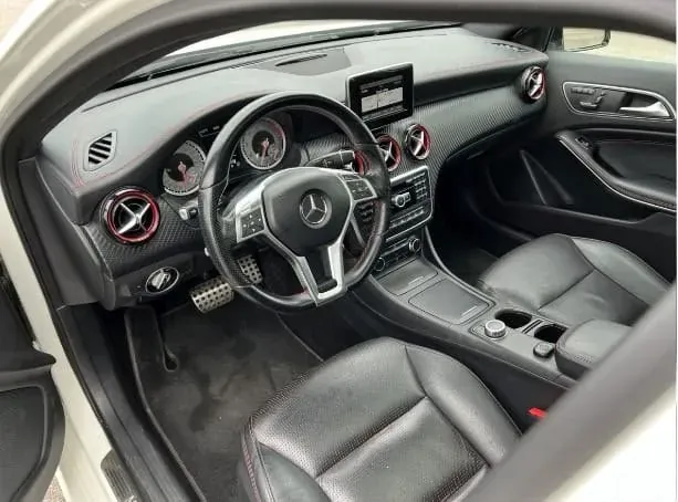 Mercedes-Benz A-Class 2014 photo 3