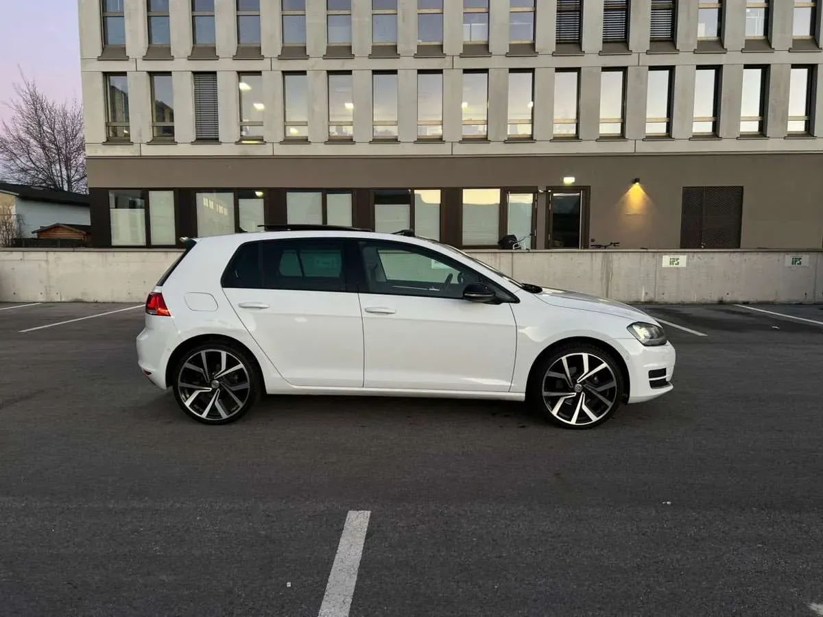 Volkswagen Golf 2014 photo 3