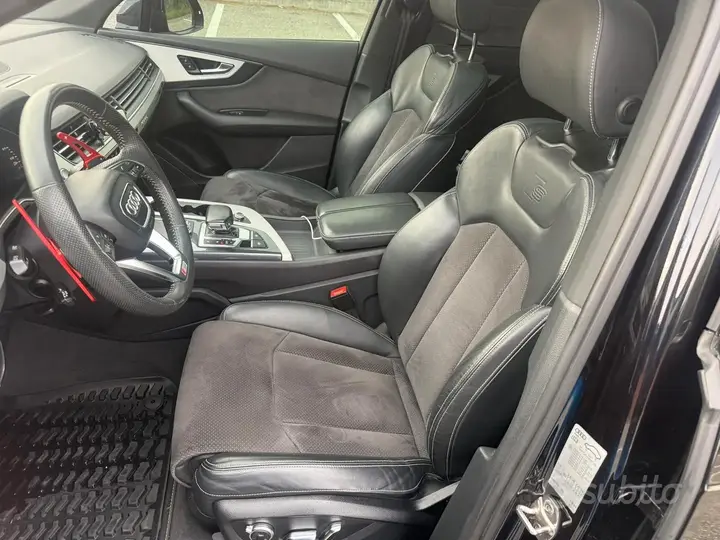 Audi Q7 2018 photo 5