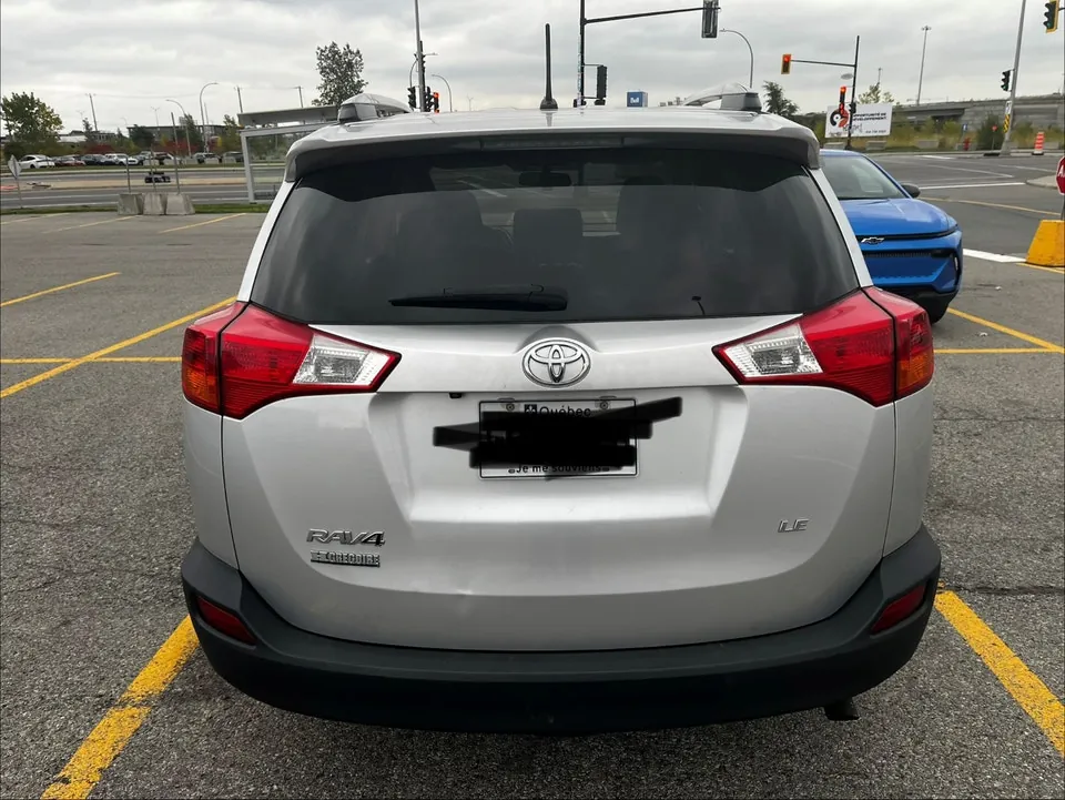 Toyota Rav4 2015 photo 2