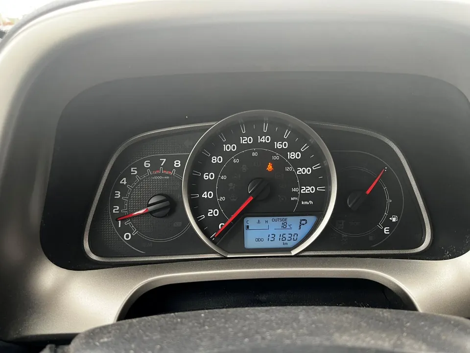 Toyota Rav4 2015 photo 5
