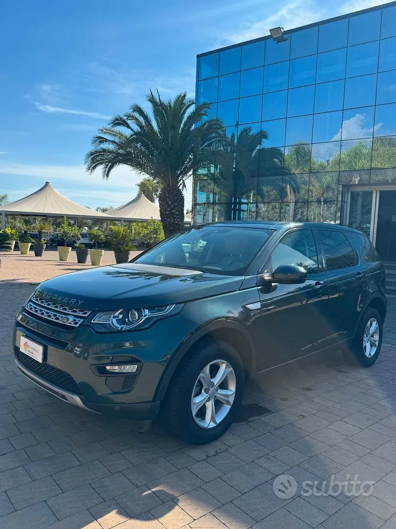 Land Rover Discovery Sport 2016 photo 4