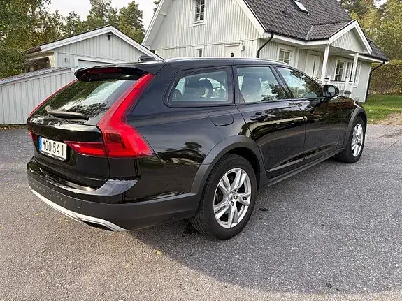 Volvo V90 Cross Country 2019 photo 3
