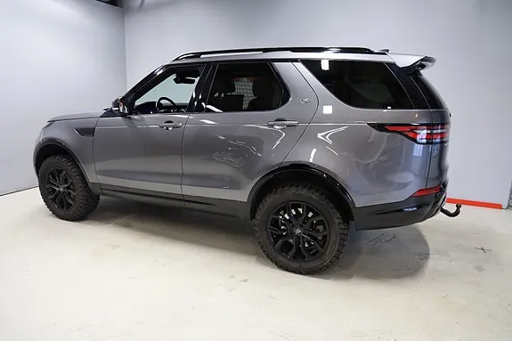 Land Rover Discovery 2019 photo 4