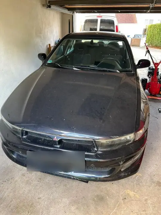 Mitsubishi Galant