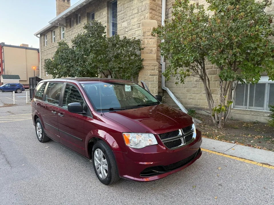 Dodge Grand Caravan 2016 photo 3