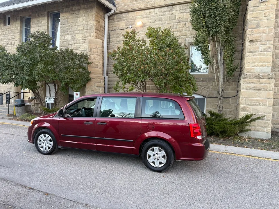 Dodge Grand Caravan 2016 photo 5
