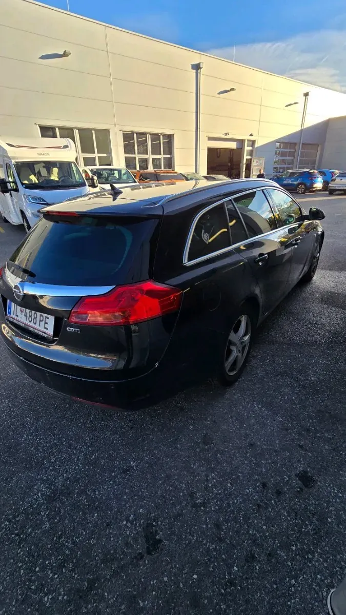 Opel Insignia 2010 photo 3