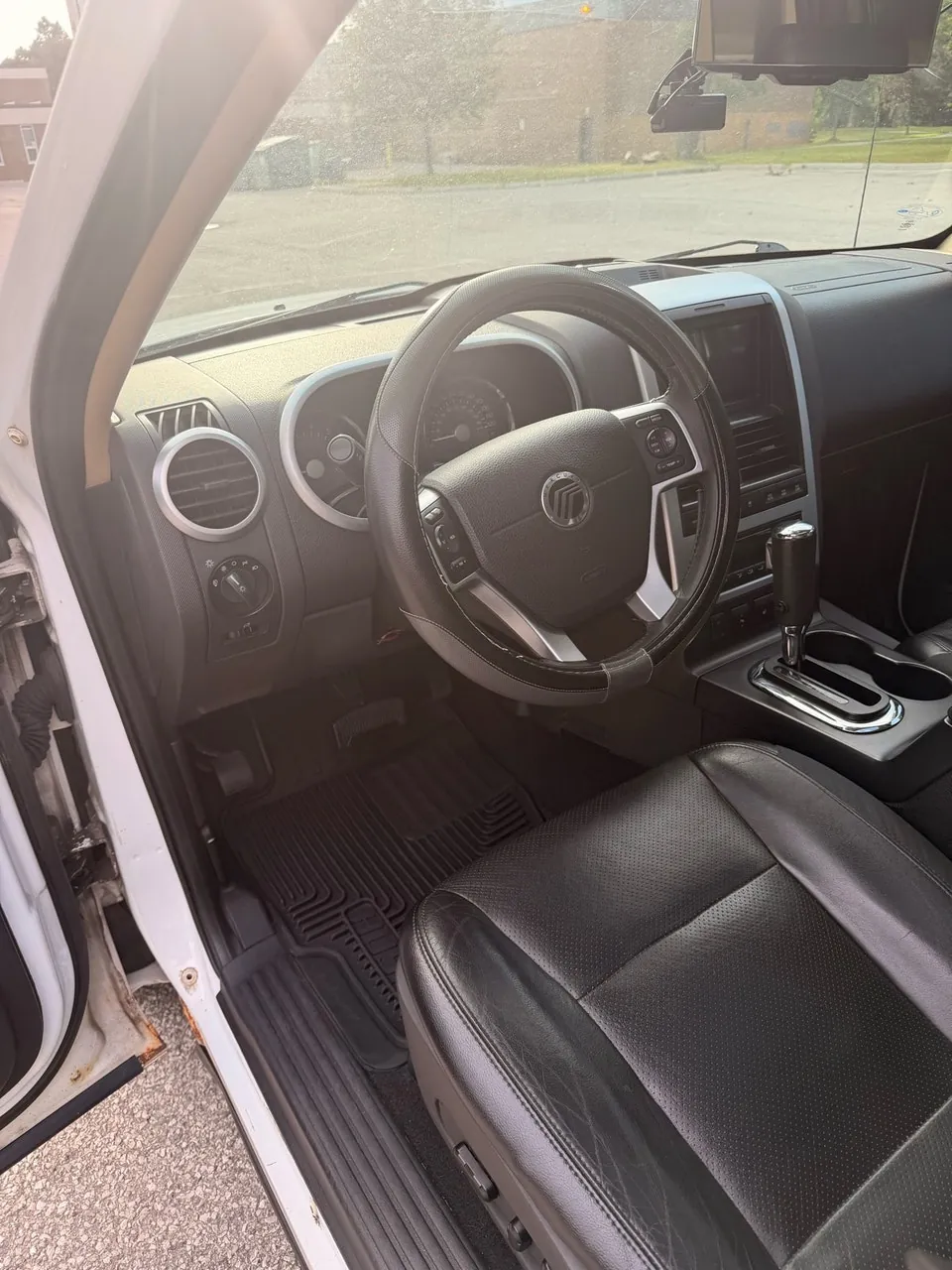 Mercury Mountaineer 2006 photo 4
