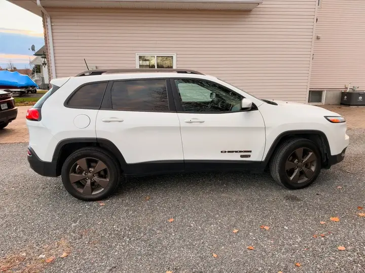 Jeep Cherokee
