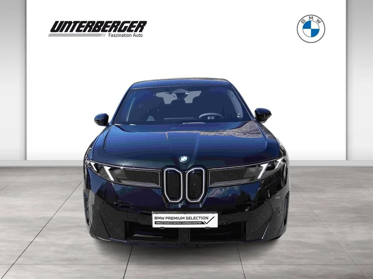 BMW Ix3 photo 2