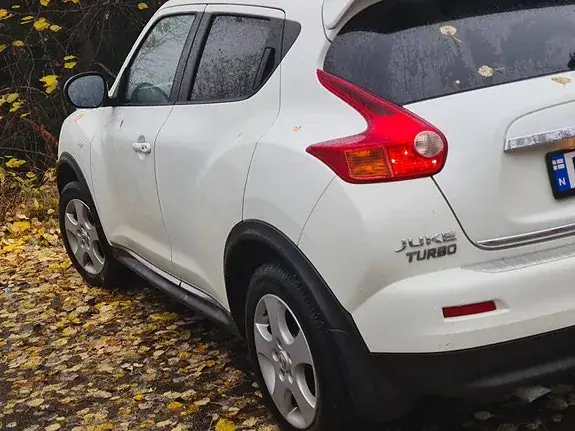 Nissan Juke 2011 photo 3