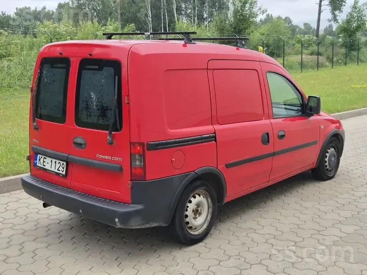 Opel Combo 2011 photo 3
