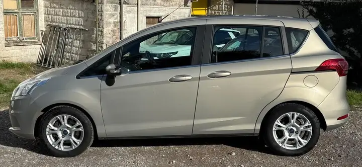 Ford B-Max 2012 photo 2