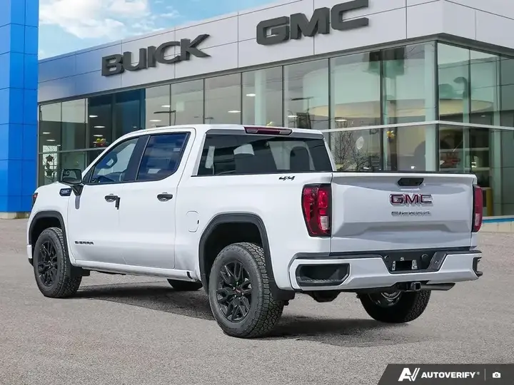 GMC Sierra 1500 2026 photo 3