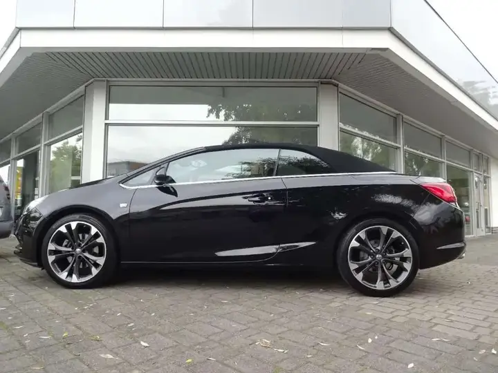Opel Cascada
