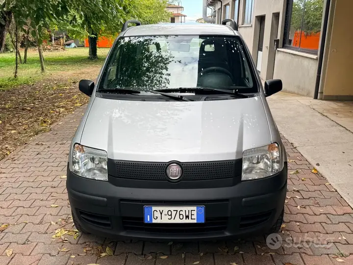 Fiat Panda 2004 photo 2