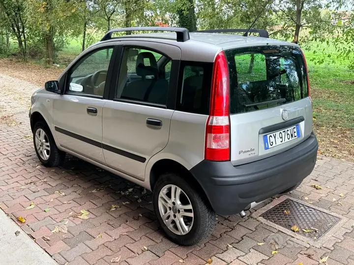 Fiat Panda 2004 photo 4