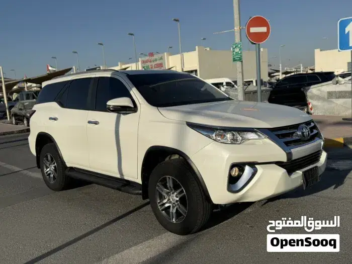 Toyota Fortuner 2019 photo 3