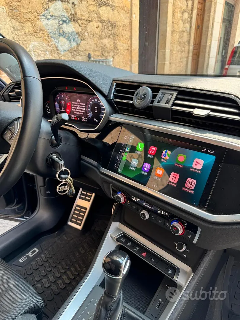 Audi Q3 2021 photo 5