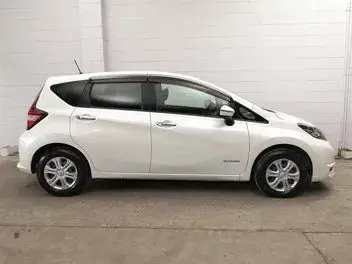 Nissan Note 2017 photo 4