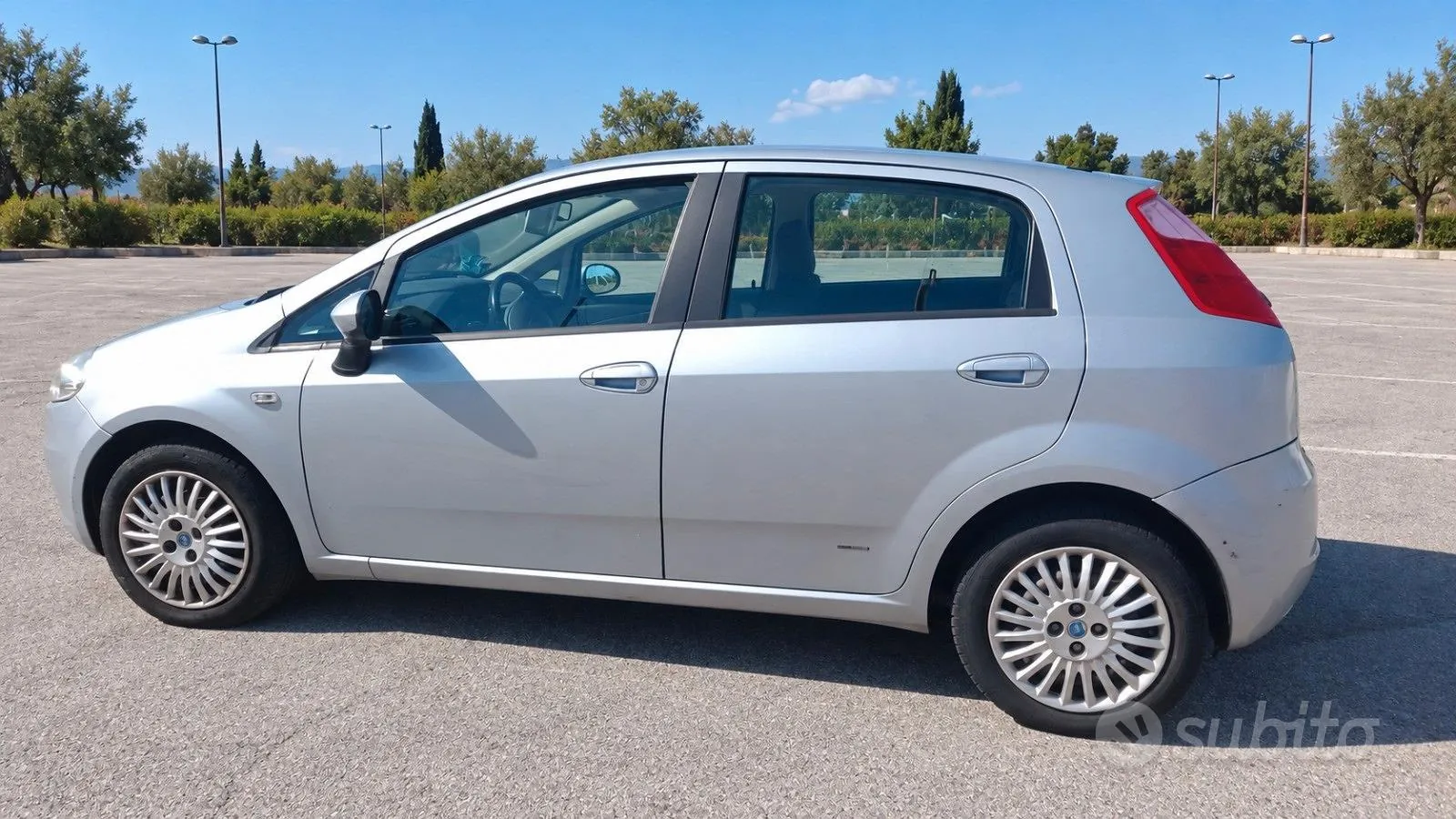 Fiat Punto 2006 photo 2