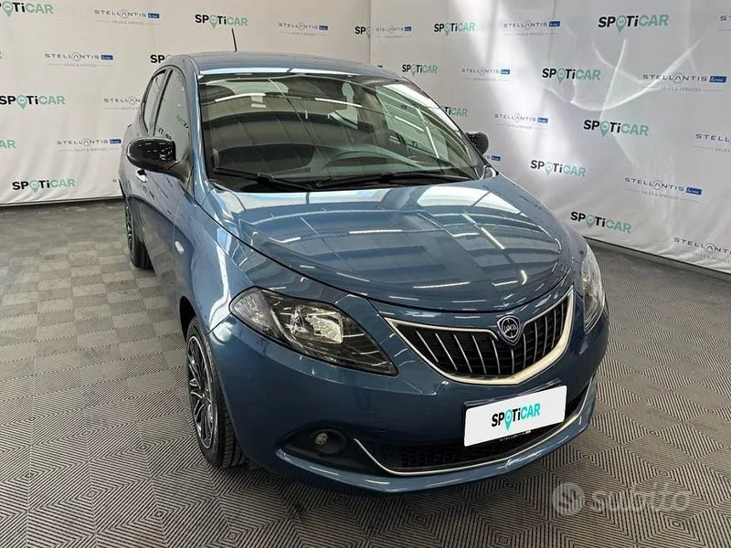 Lancia Ypsilon 2023 photo 5