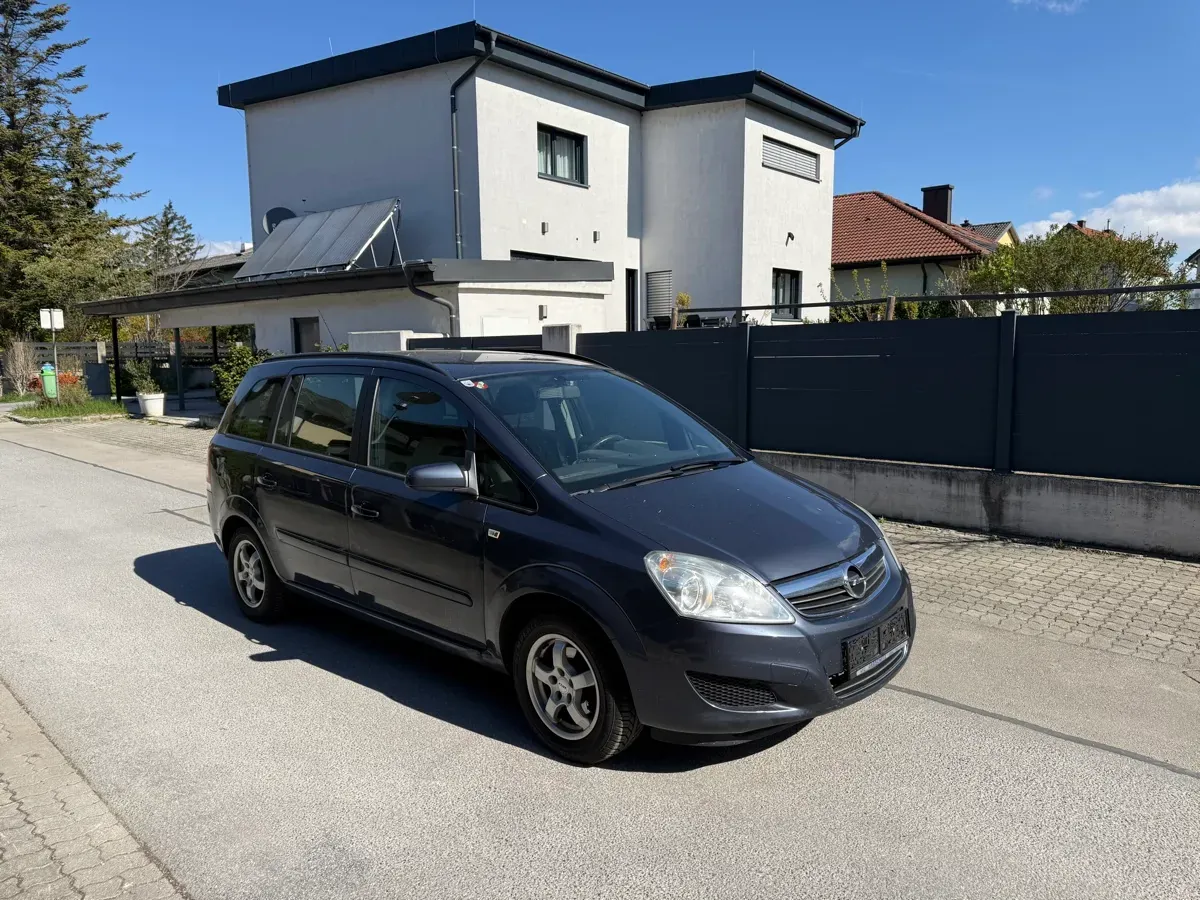 Opel Zafira 2009 photo 3