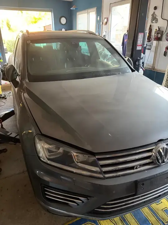 Volkswagen Touareg 2014 photo 3