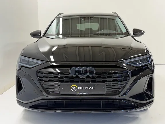 Audi Q8 E-Tron 2024 photo 2