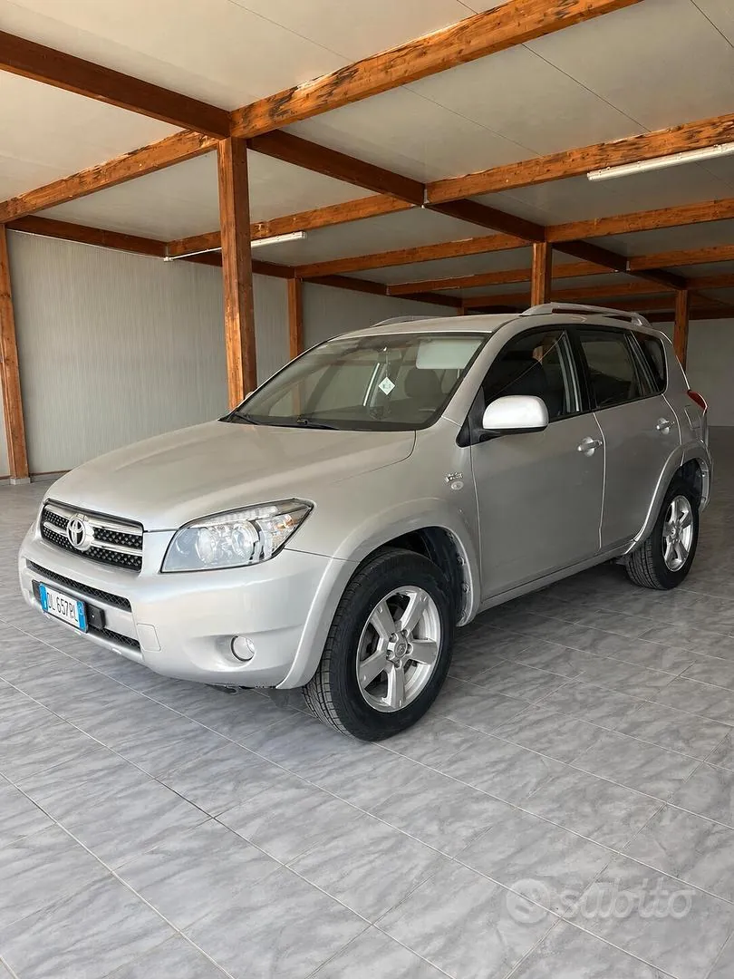 Toyota Rav4 2007 photo 3