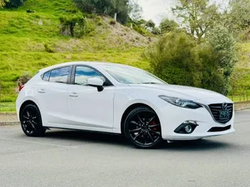 Mazda Axela 2014 photo 2