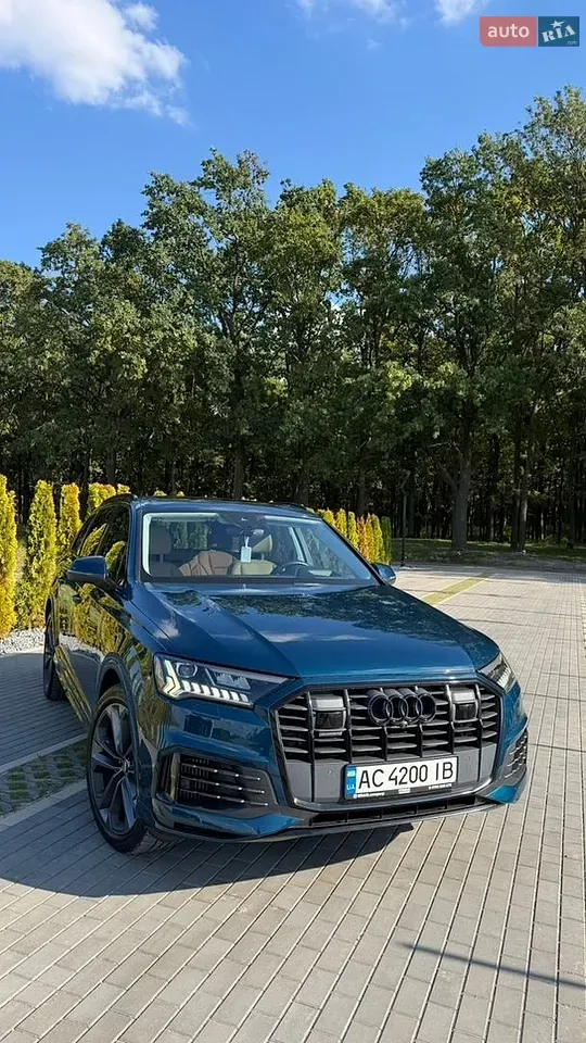 Audi Q7 2020 photo 2